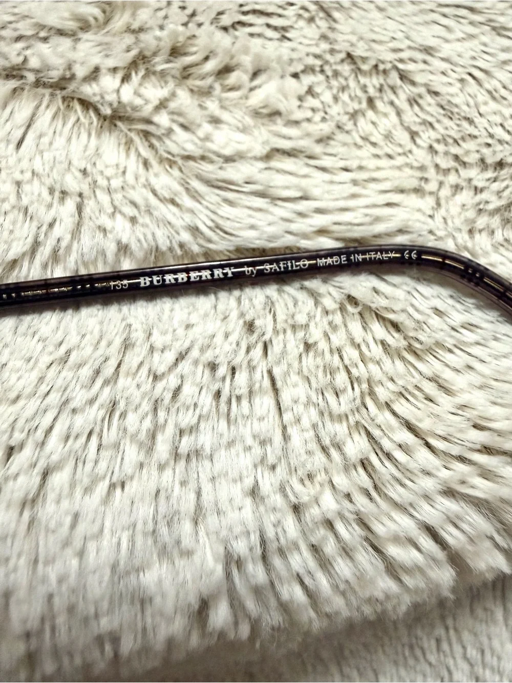 Vintage late 90’s early 2000’sBurberry Oval Metal Eyeglasses in Black and Silver